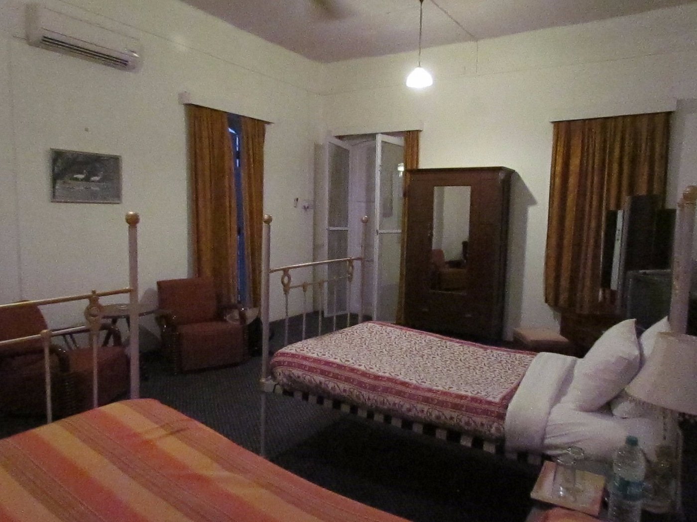 THE RIVERSIDE PALACE (Gondal, Gujarat) - Lodge Reviews & Photos ...