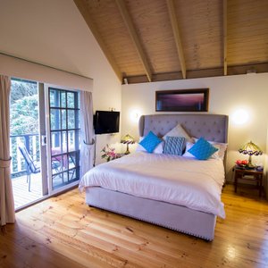 Cottage 2 King Bed