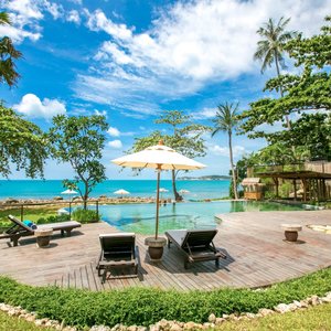 Sea Dance Resort in Bophut, image may contain: Hotel, Resort, Villa, Summer
