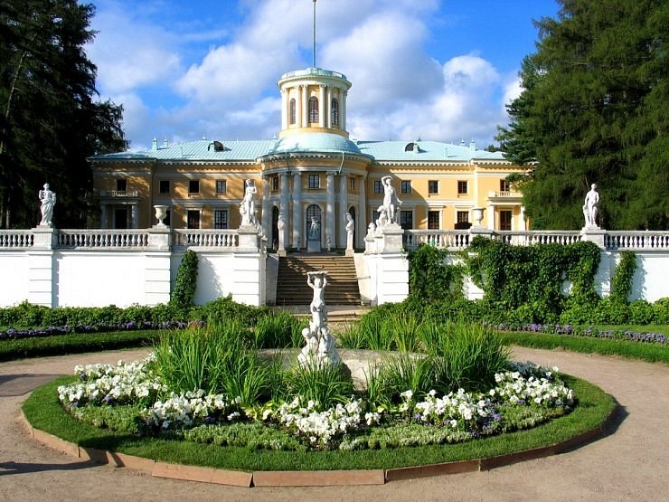 Arkhangelskoye Estate and Museum image