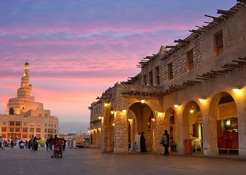 places to visit in qatar with friends