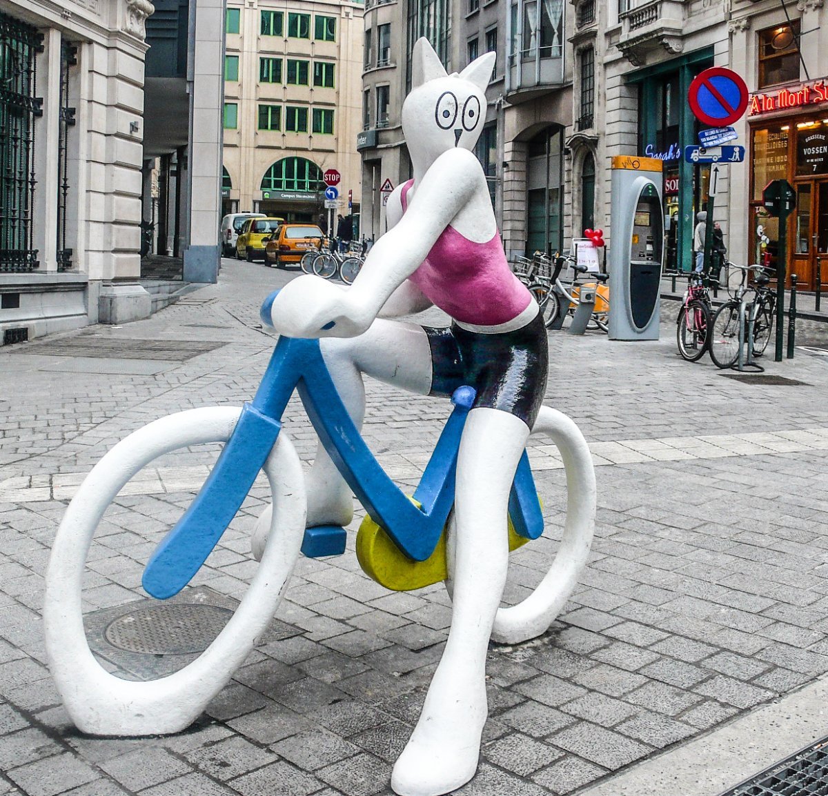 Statue La Chatte à Bicyclette - All You Need to Know BEFORE You Go (2024)