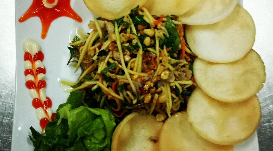 Ngoc Tuyet Bar and Restaurant