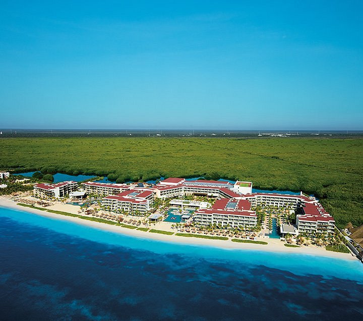 Breathless Riviera Cancun Resort &amp; Spa, hotell i Puerto Morelos