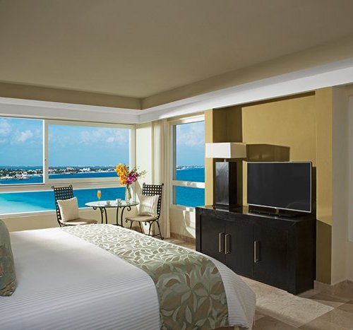 DREAMS SANDS CANCUN RESORT and image
