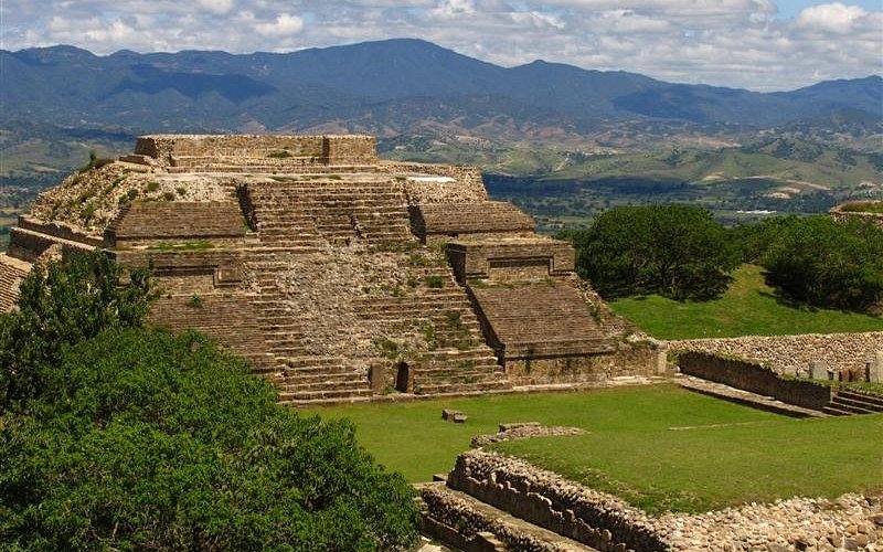 southern mexico tourist destinations