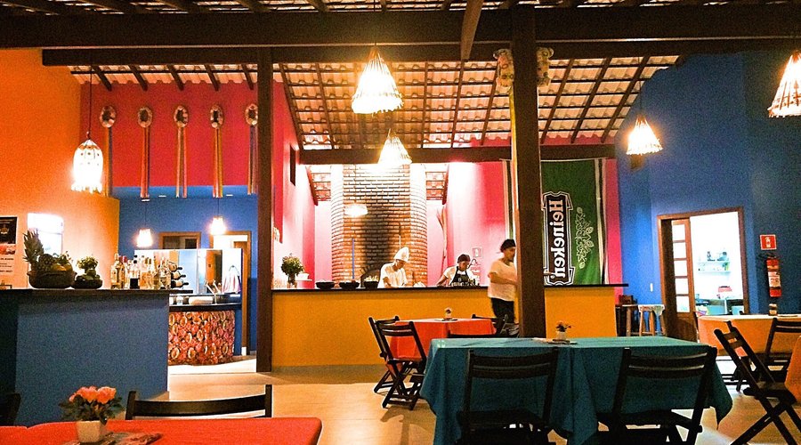 Lugar bem decorado, muito bom gosto e excelente atendimento. A pizza é bem recheada e muito sabo