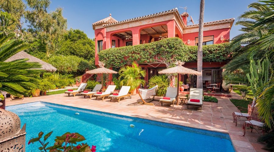 FACHADA DE LA CASA