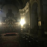 Церковь вечером