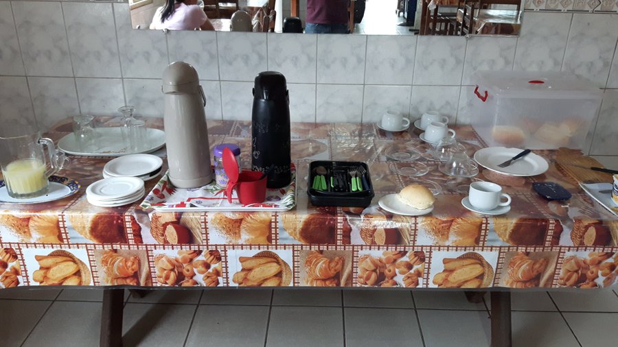 Este foi o banquete de café da manhã que nos aguardava. 😣😣