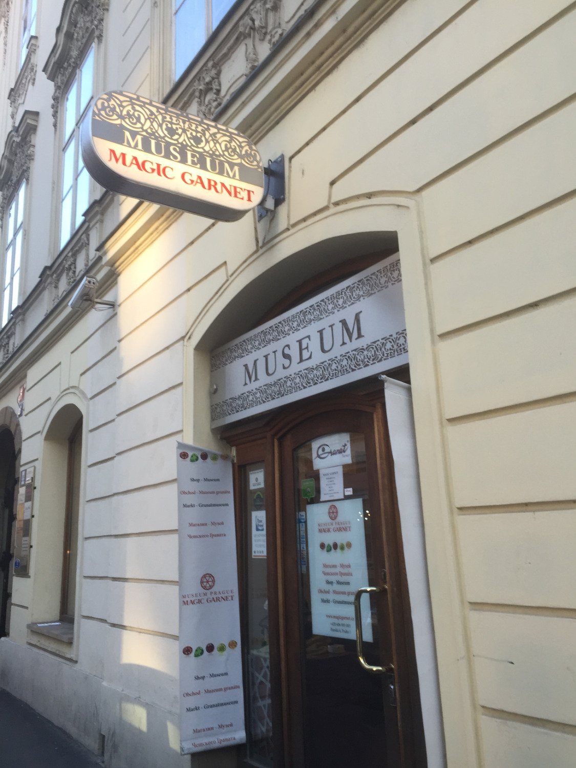 Magic Garnet Museum, Прага: лучшие советы перед посещением - Tripadvisor