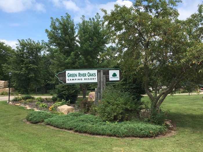 GREEN RIVER OAKS CAMPING RESORT - Campground Reviews (Amboy, IL)