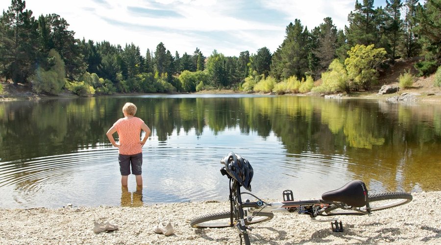 Pinders Pond near Roxburgh and alongside the Clutha Gold Trail