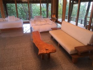 旅客
