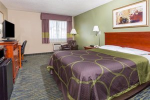 Room & Suite