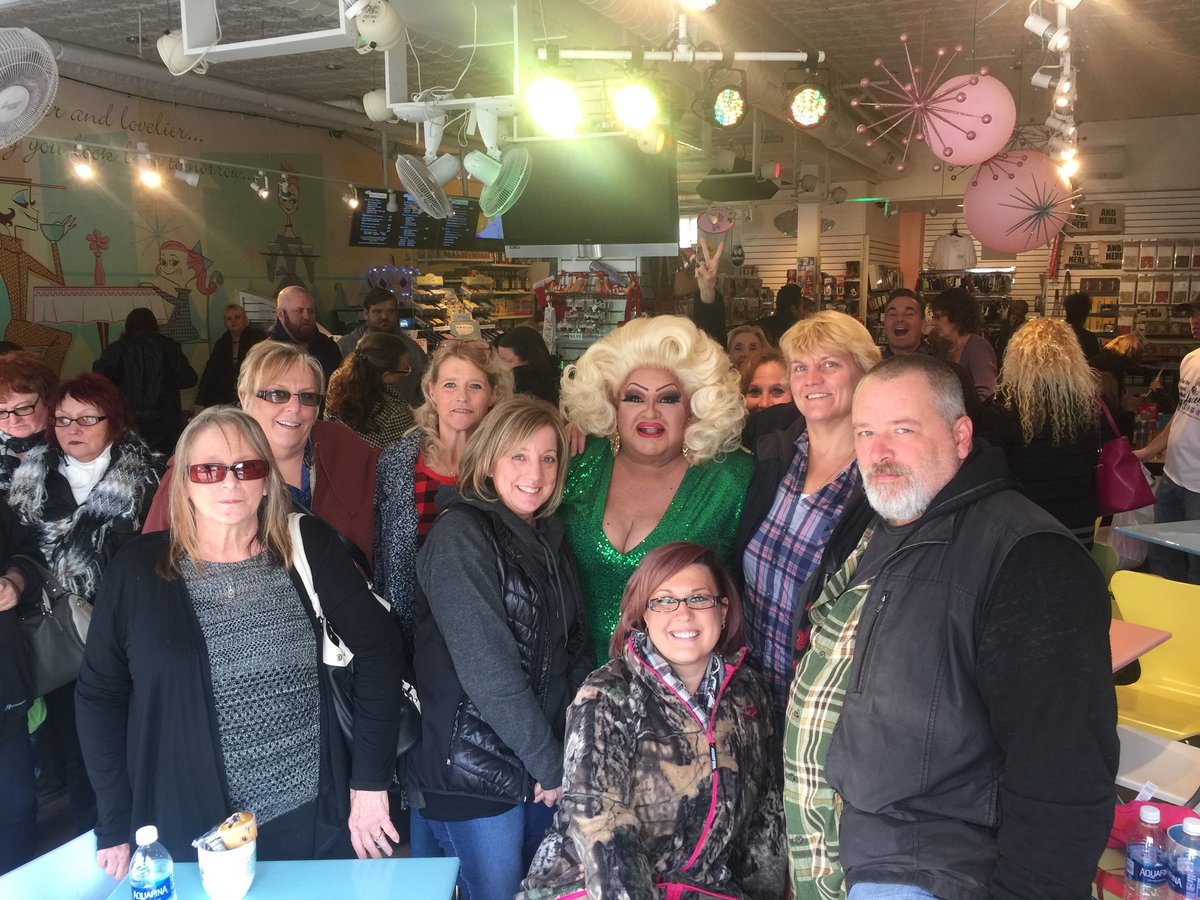 Drag Queen Bingo (Royal Oak) All You Need to Know BEFORE You Go