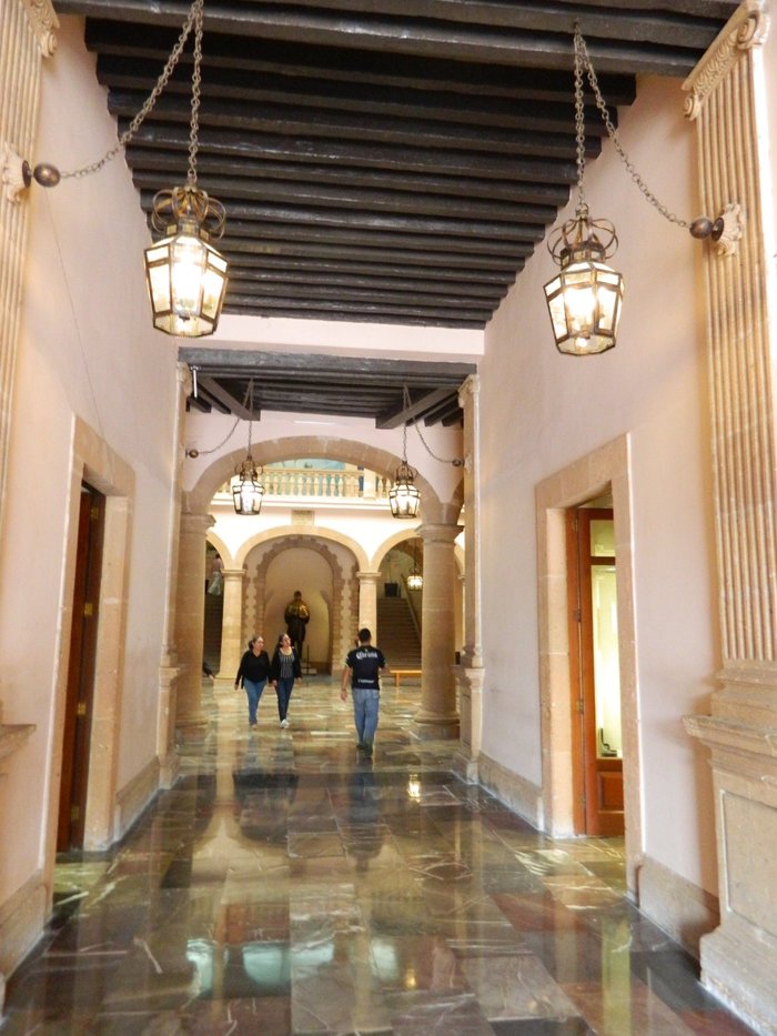 Ayuntamiento Del Municipio De León HORARIOS, DIRECCIÓN, FOTOS Y OPINIONES