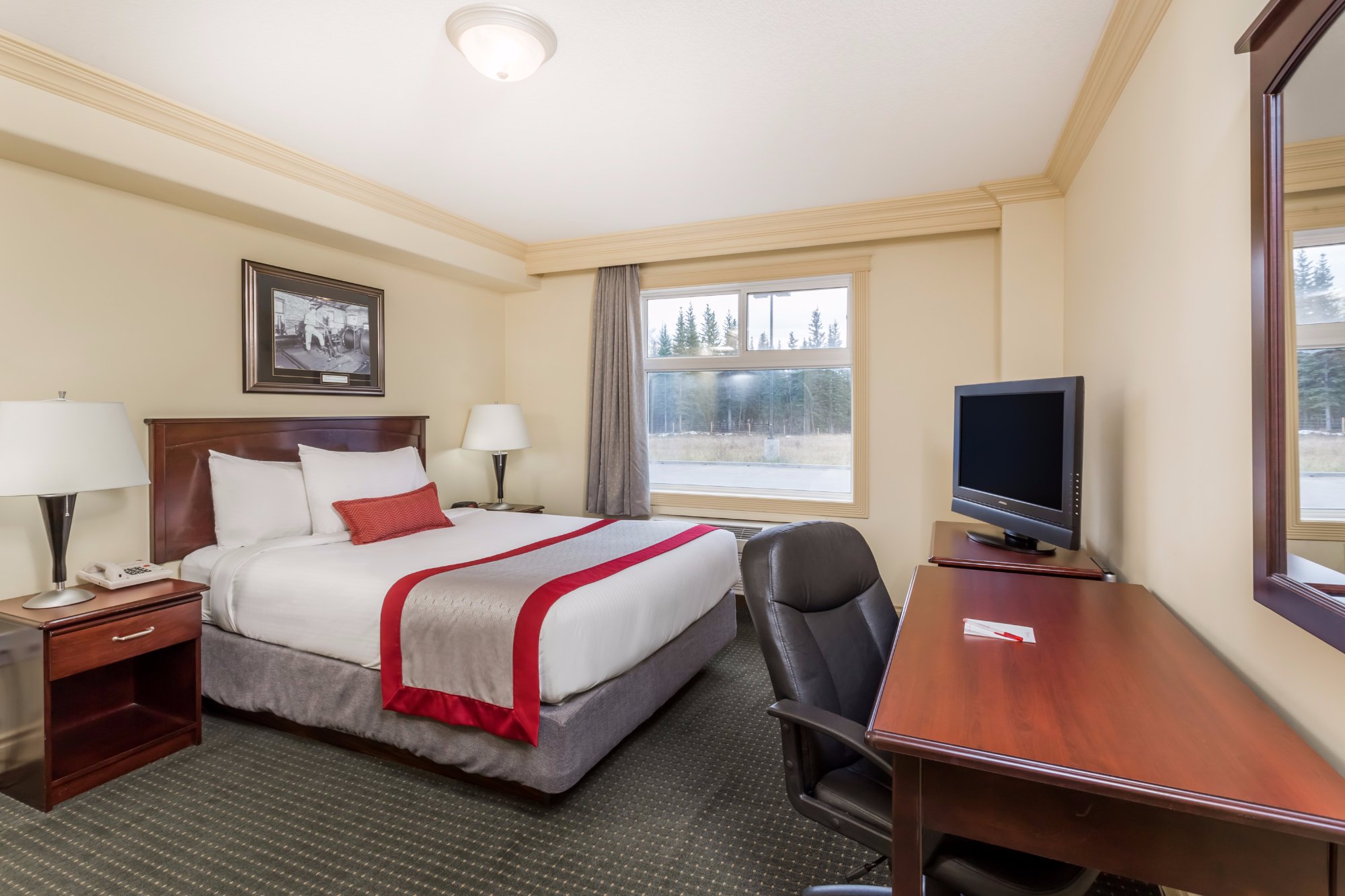 Hotel photo 1 of Ramada by Wyndham Hinton.