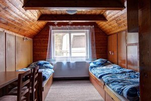 Room & Suite
