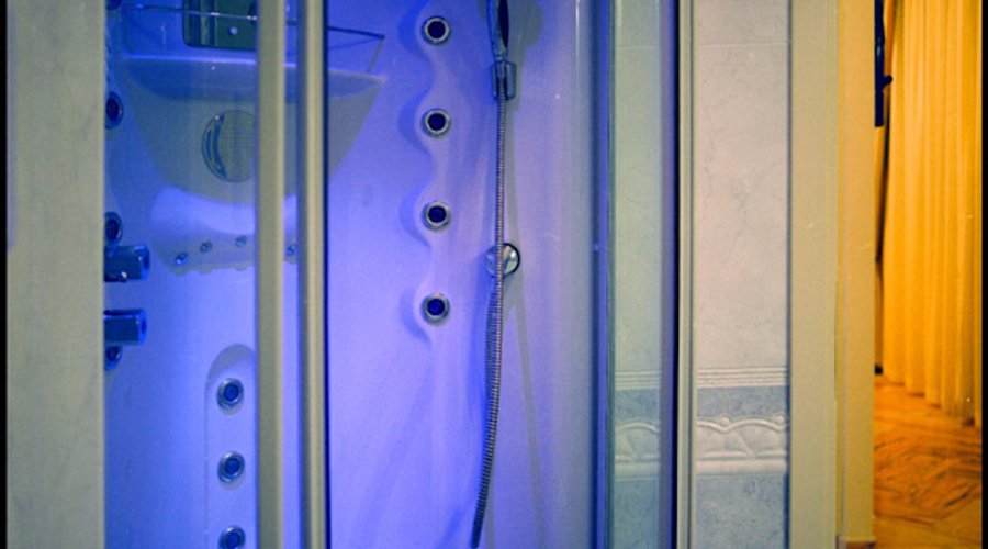 cabina doccia emozionale