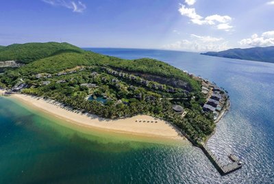 Hotel photo 18 of MerPerle Hon Tam Resort.
