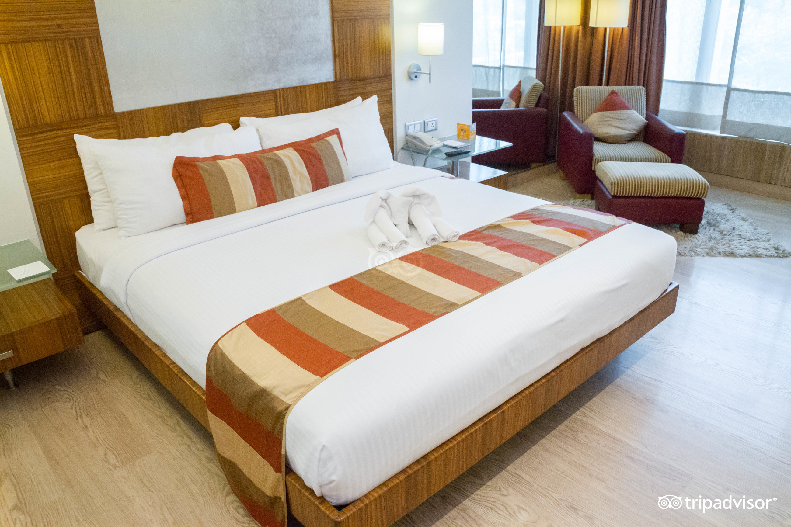 mirage hotel pillows