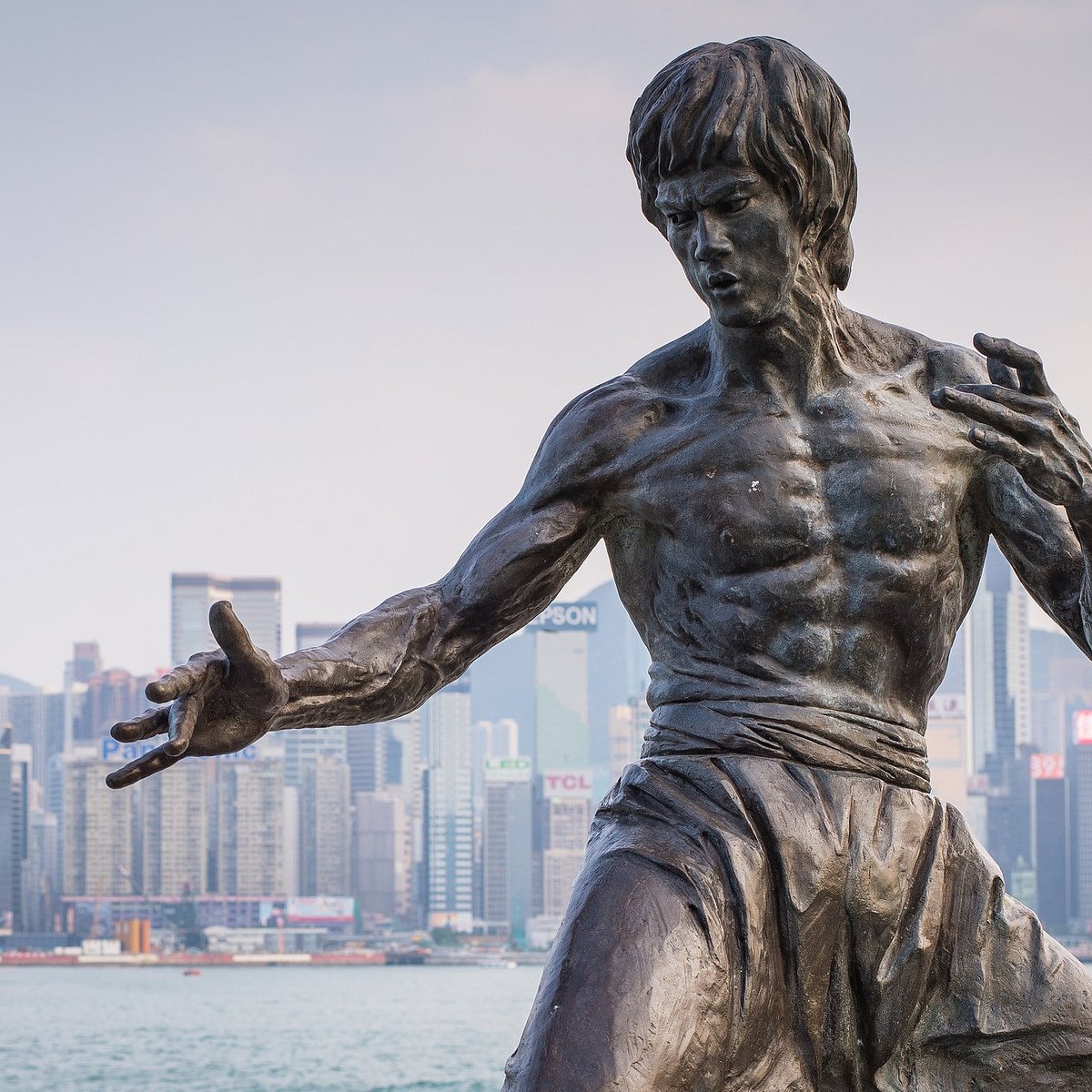 Bruce Lee Statue (Hồng Kông, Trung Quốc) - Đánh giá - Tripadvisor