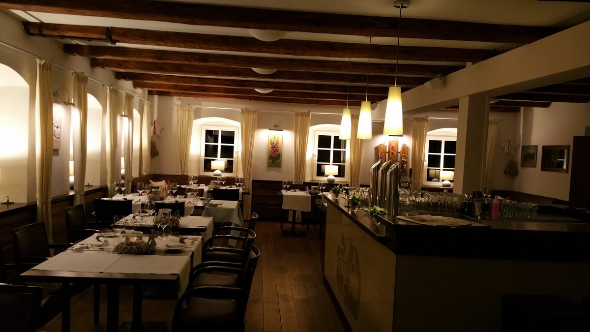 ERBGERICHT TAUTEWALDE, Wilthen - Menu, Prices & Restaurant Reviews ...