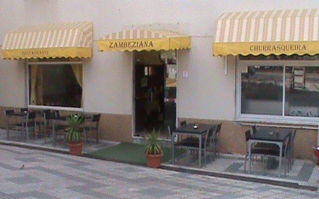 Entrada do Restaurante Zambeziana