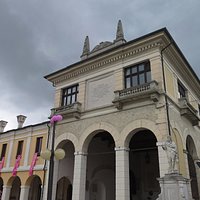 Лоджия с рожками