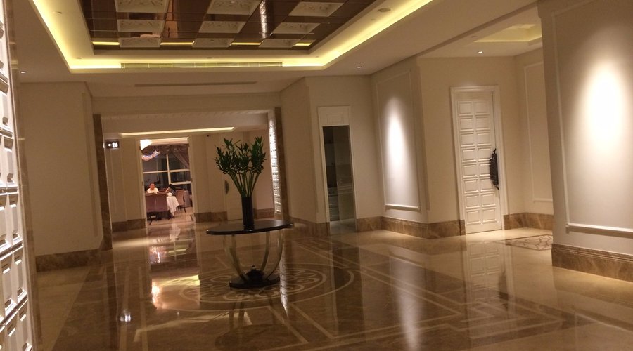 BingSheng Mansion (Xiancun Road) image 2 - Full view
