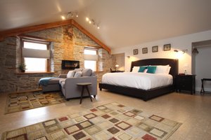 Room & Suite
