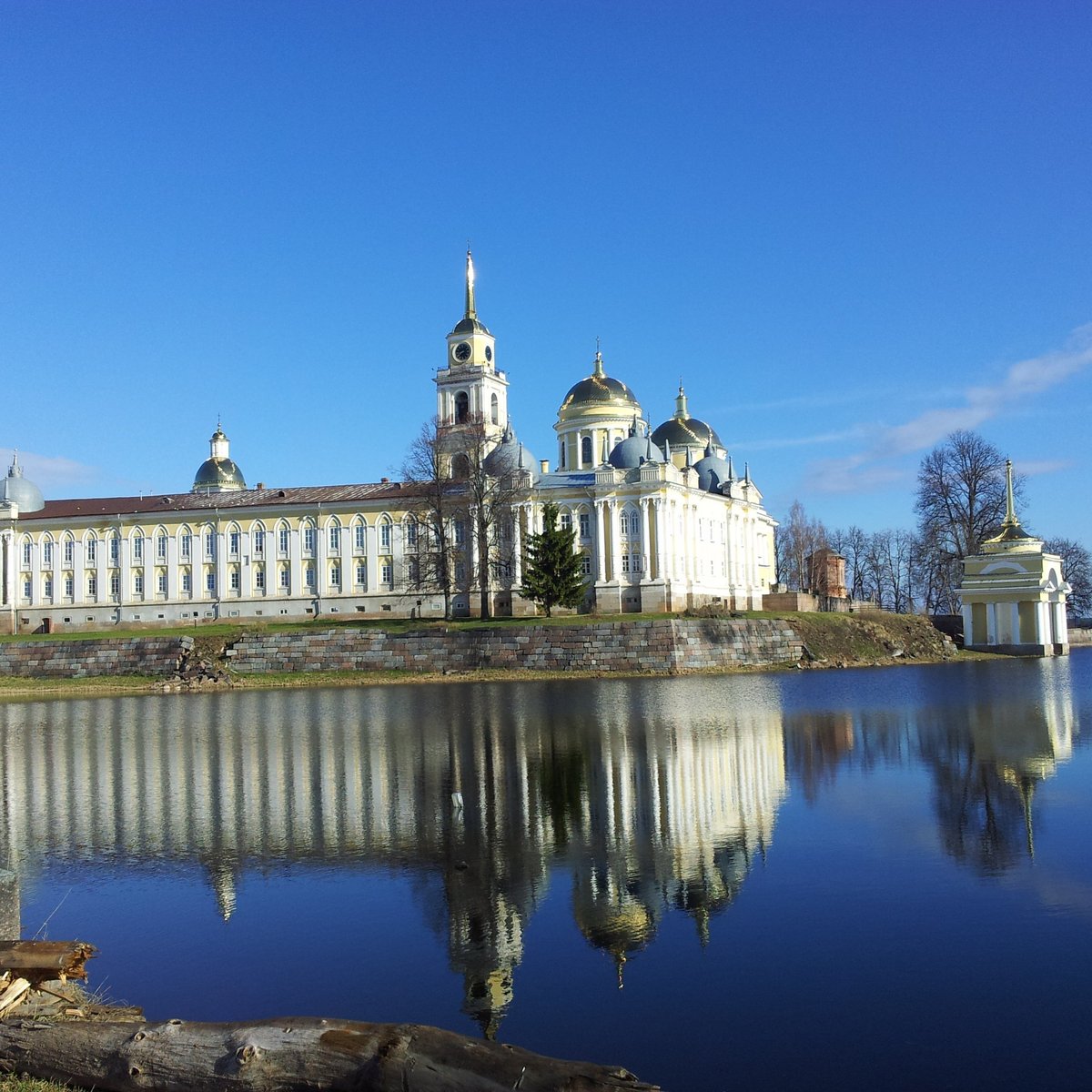 Нило-Столобенская пустынь, Остров Столобный: лучшие советы перед посещением  - Tripadvisor