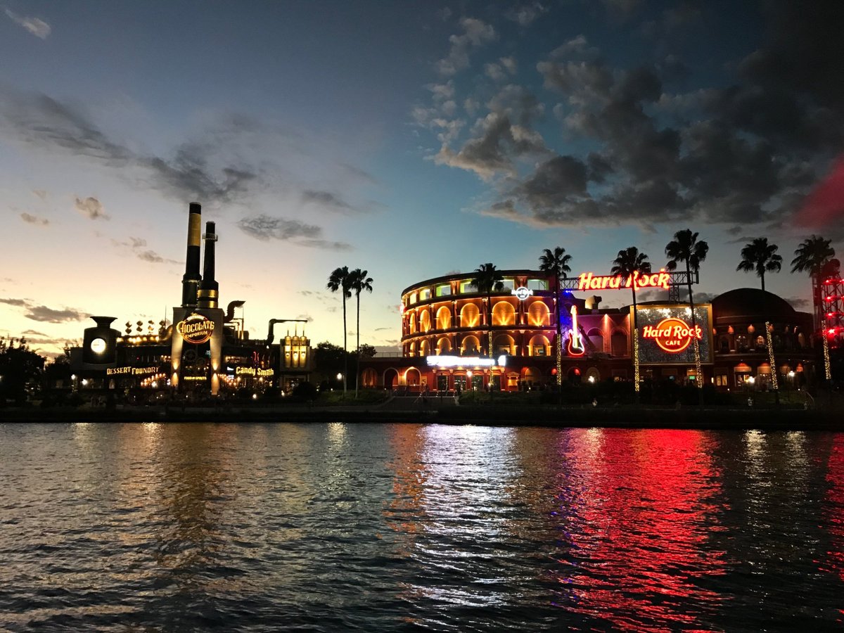 Careers at Universal CityWalk Orlando