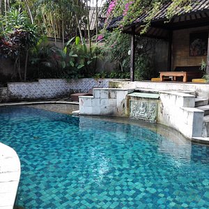 Arjuna Villa Private pool & walled garden