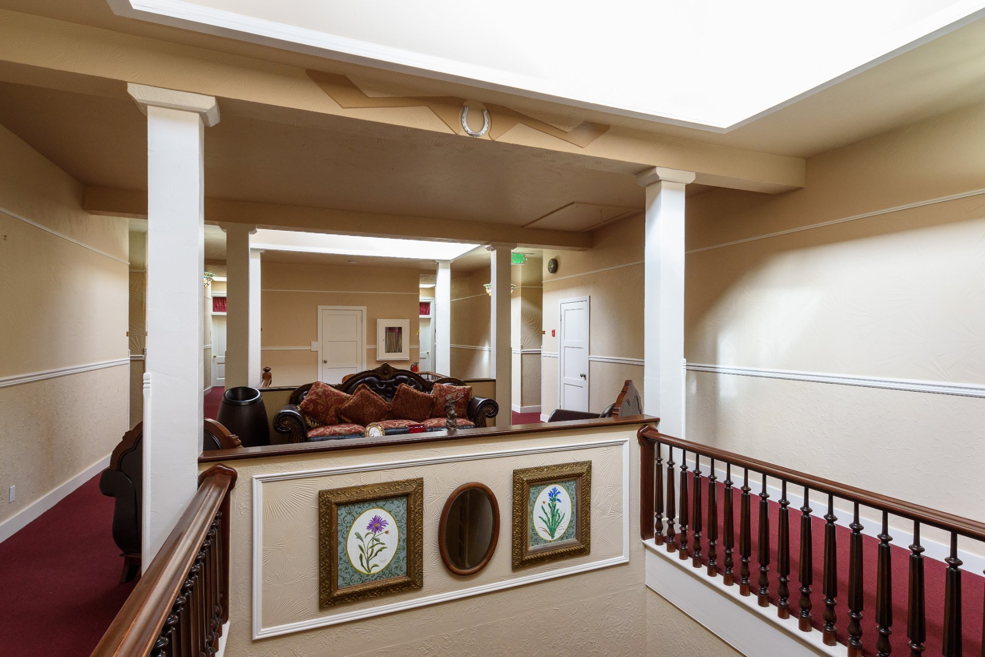 Grand Imperial Hotel by null