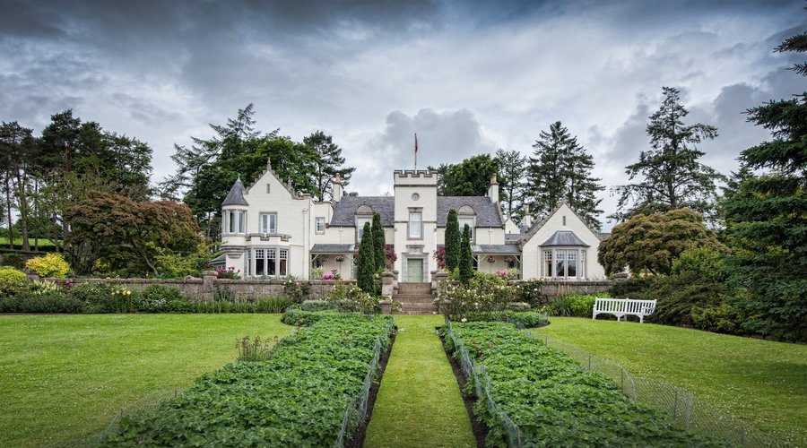 Douneside House