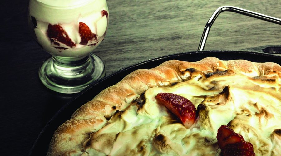 Santa Pizza de Morangos Nevados