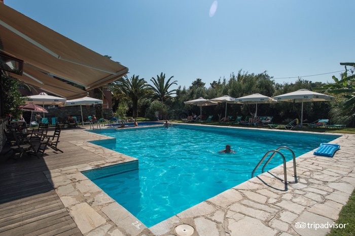 Hanioti Village Resort Pool: Pictures & Reviews - Tripadvisor