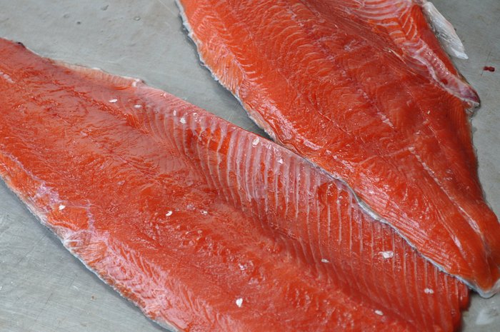 Alaska Salmon Filleting – The Alaska Dream