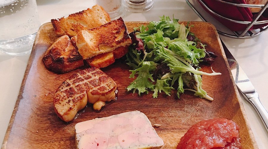 les deux'
both the classic and pan-seared