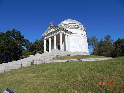 historic places to visit in mississippi