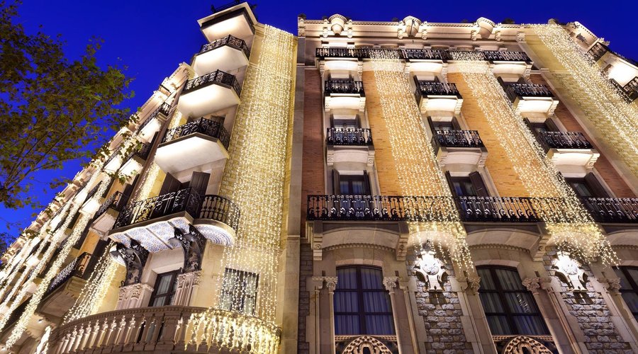 Christmas time at Monument Hotel