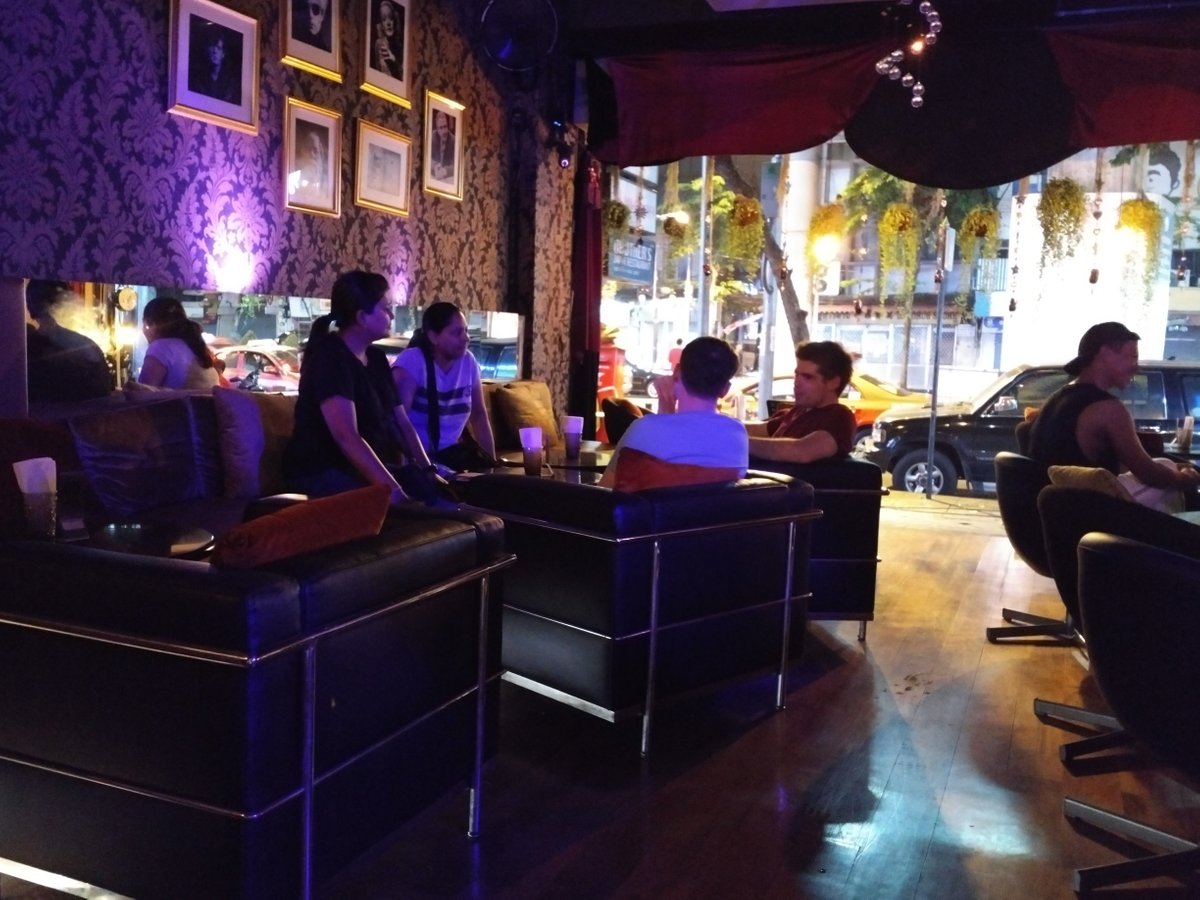 White Rabbit Lounge Bar (Bangkok) - All You Need to Know BEFORE You Go