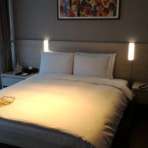 IBC Hotel in Seoul, image may contain: Furniture, Bed, Painting, Bedroom