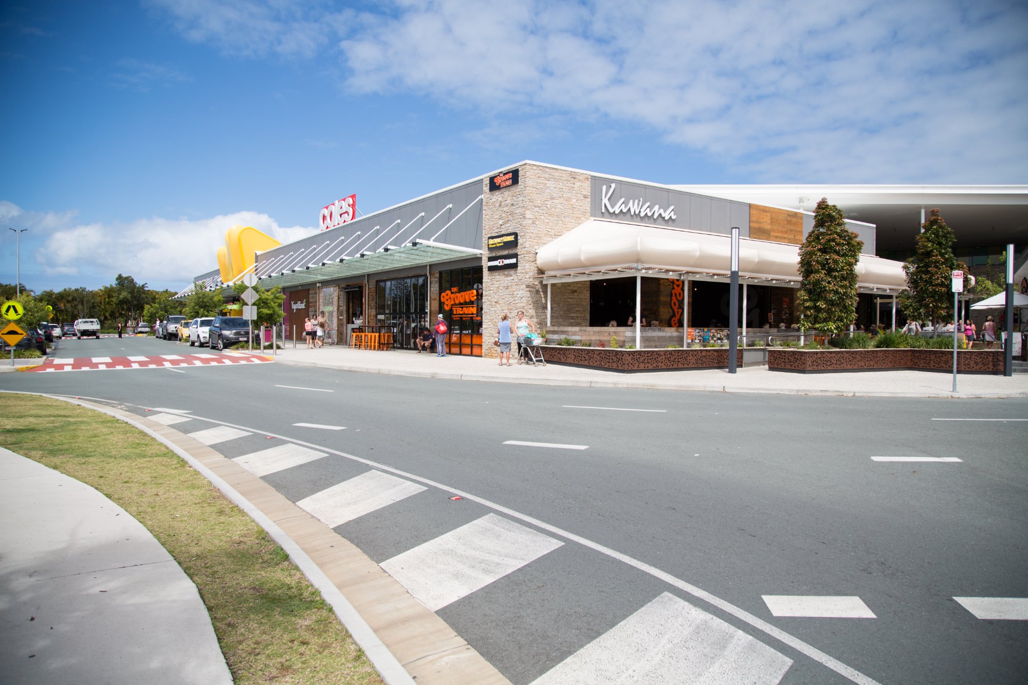 Shoe stores sale kawana shopping world