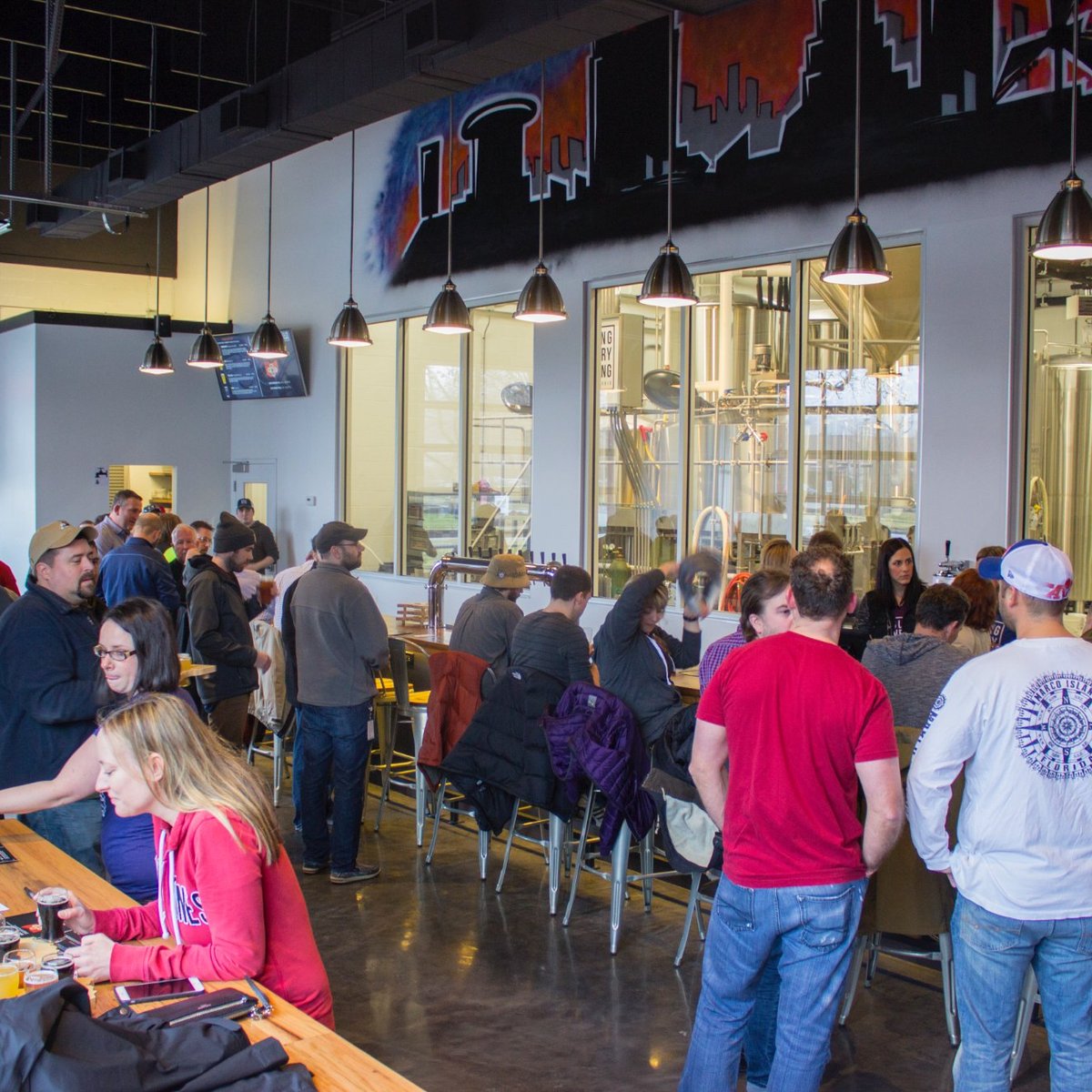 Revelry Brewing Co. – Bar Review