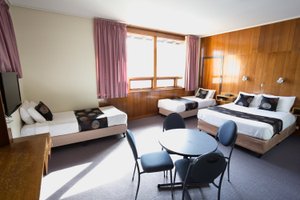 Room & Suite