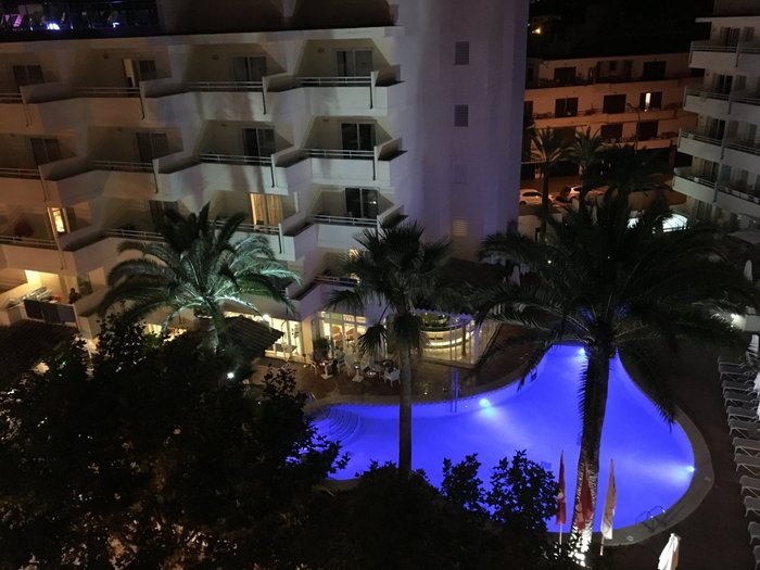 Imagen 1 de COOEE Aparthotel & Suites Cap de Mar