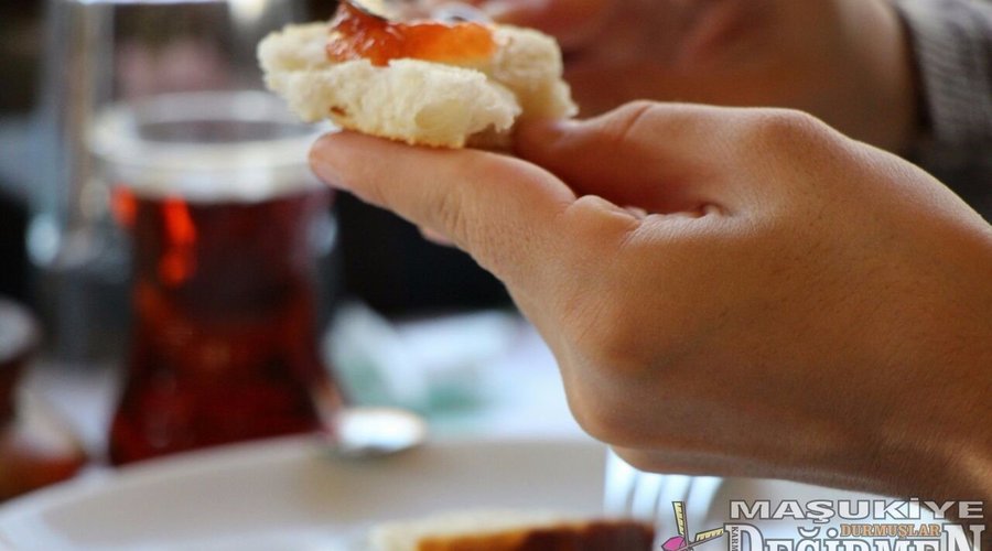 Maşukiye Değirmen Restaurant 02623542844    